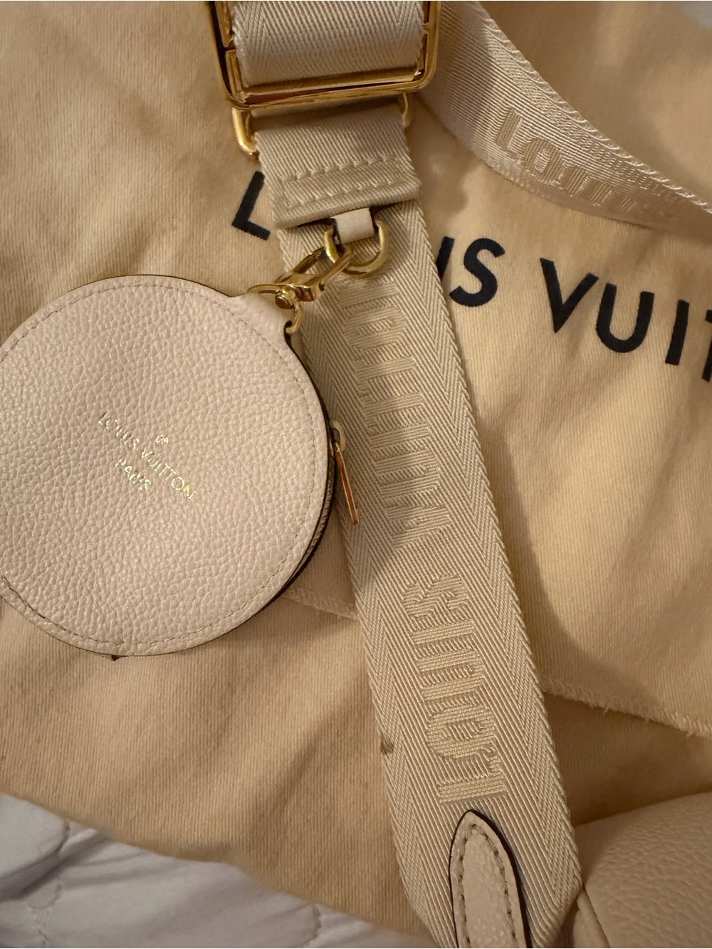 Louis Vuitton Pale Beige Mini Barrel Bag with Detachable Strap - Picture 5 of 7